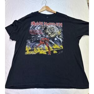Iron Maiden Men’s T-Shirt   2XL Hanes Black short sleeve T Shirt